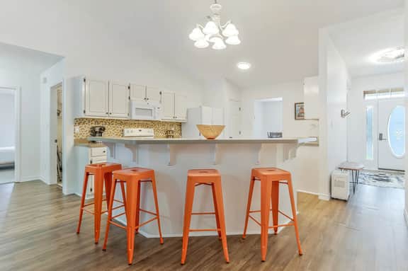 Beachside Pool House - Image 5